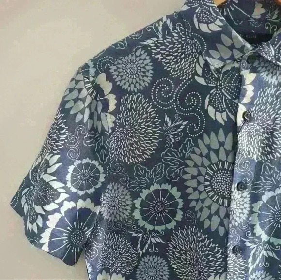 PERRY ELLIS | Men's Navy Floral Short Sleeve Linen/Cotton Button Up Shirt - Picture 3 of 4